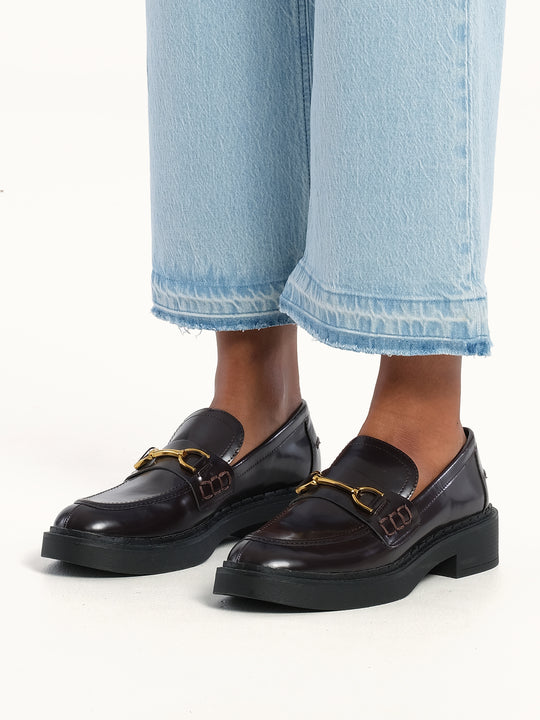 Milla Jean - Tempests