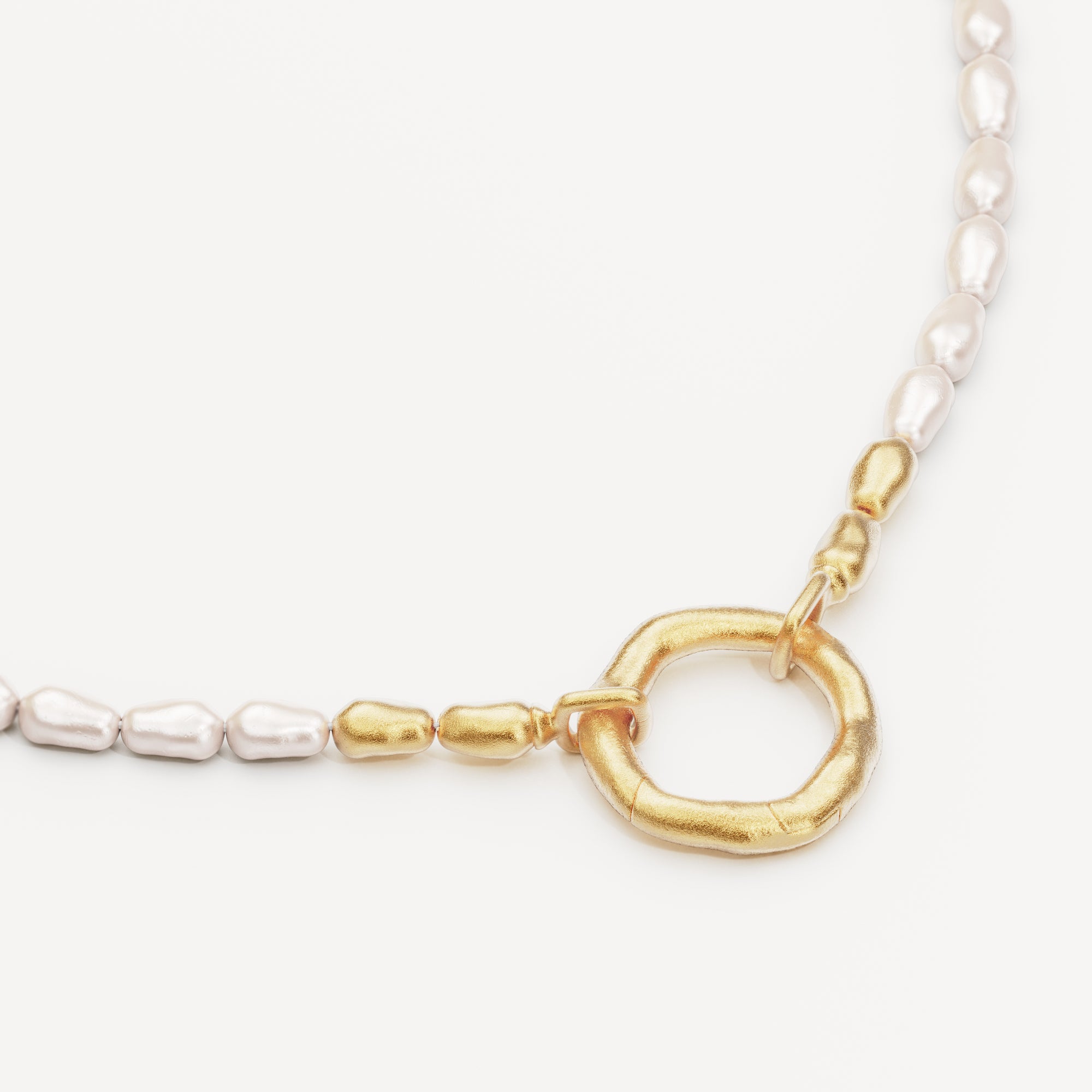 Horizon Annex Link Pearl Necklace - Gold