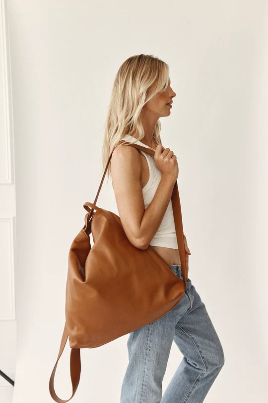 Bella XL Tote - Tan
