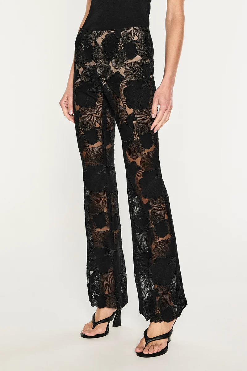 Sheer Force Bootleg Pant - Black