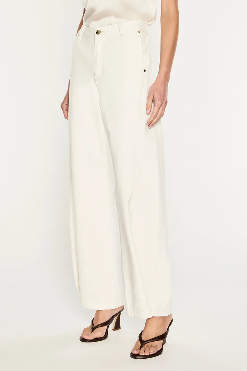 Clean Slate Barrel Jean - Off White