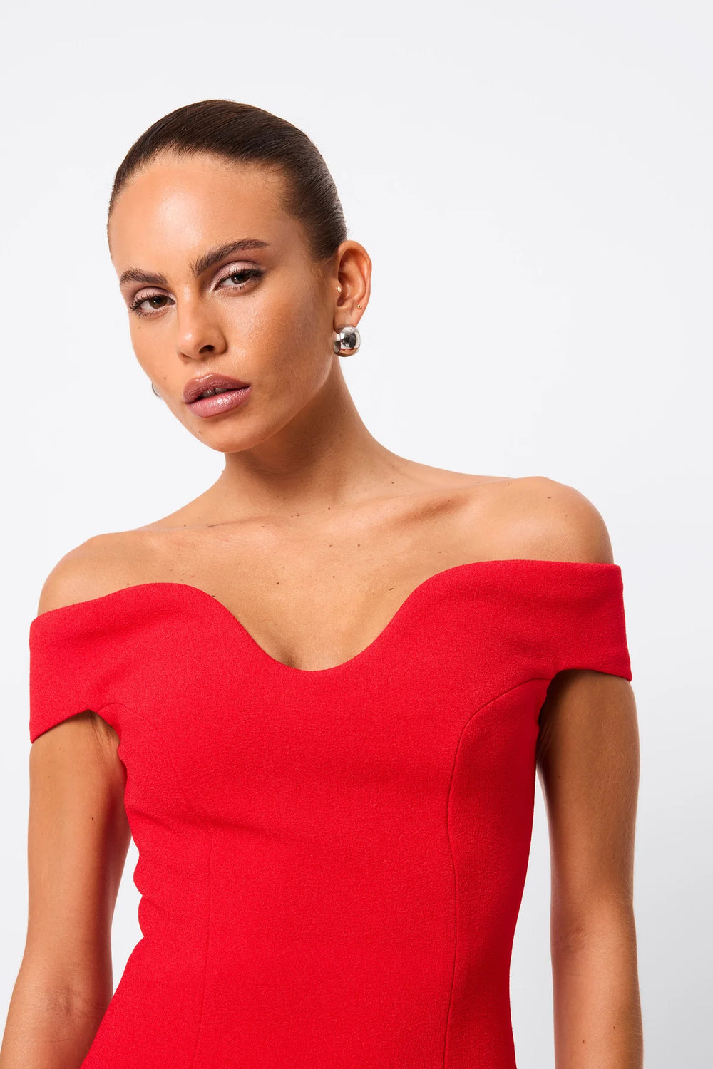 mossman red dress Our Eternal Maxi Dress in crafted from a fused crepe fabrication with a folded twist detail. Available in Red and Black as part of Summer '25