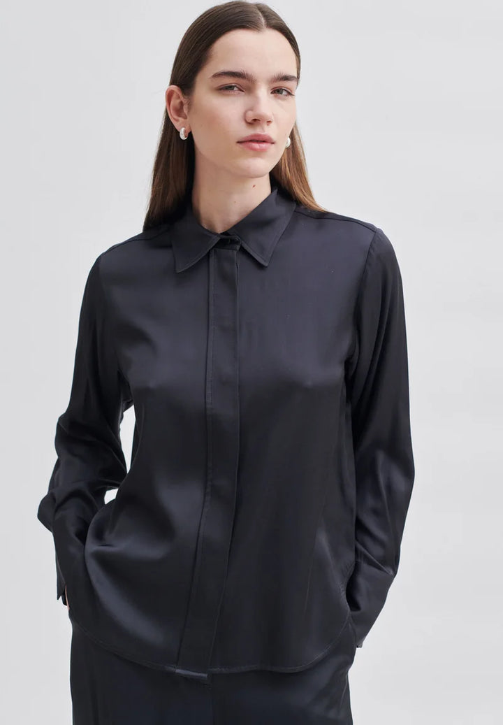 Galla Classic Shirt - Volcanic Ash