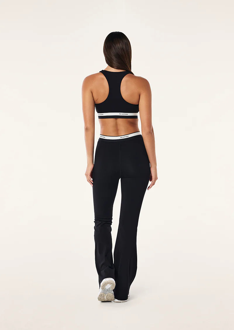 Avant Sports Bra - Black w/ Whisper White