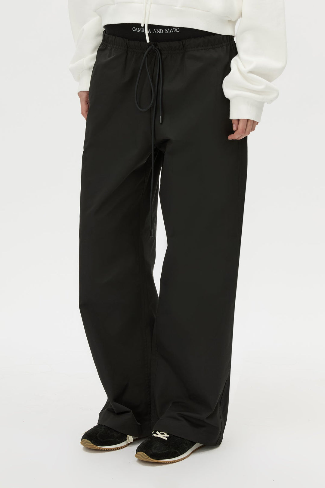 Dia Elastic Detail Pant - Black