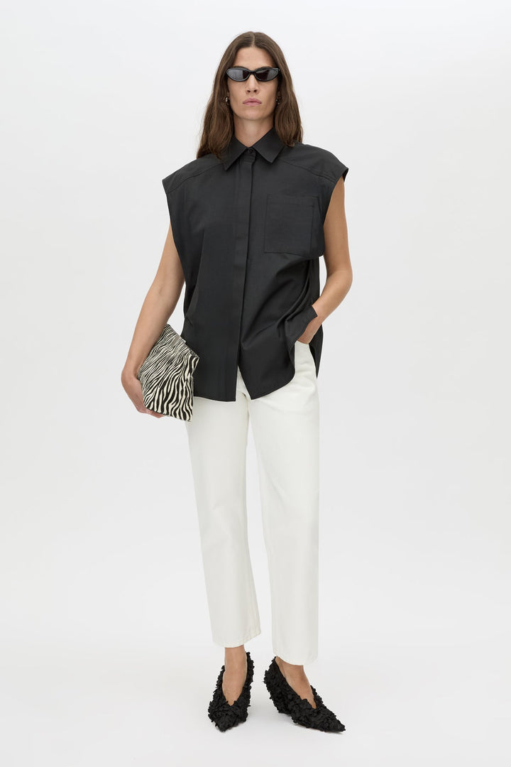 Milo Sleeveless Shirt - Black