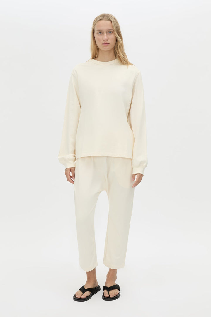 Studio Graphic LS Top - Winter White