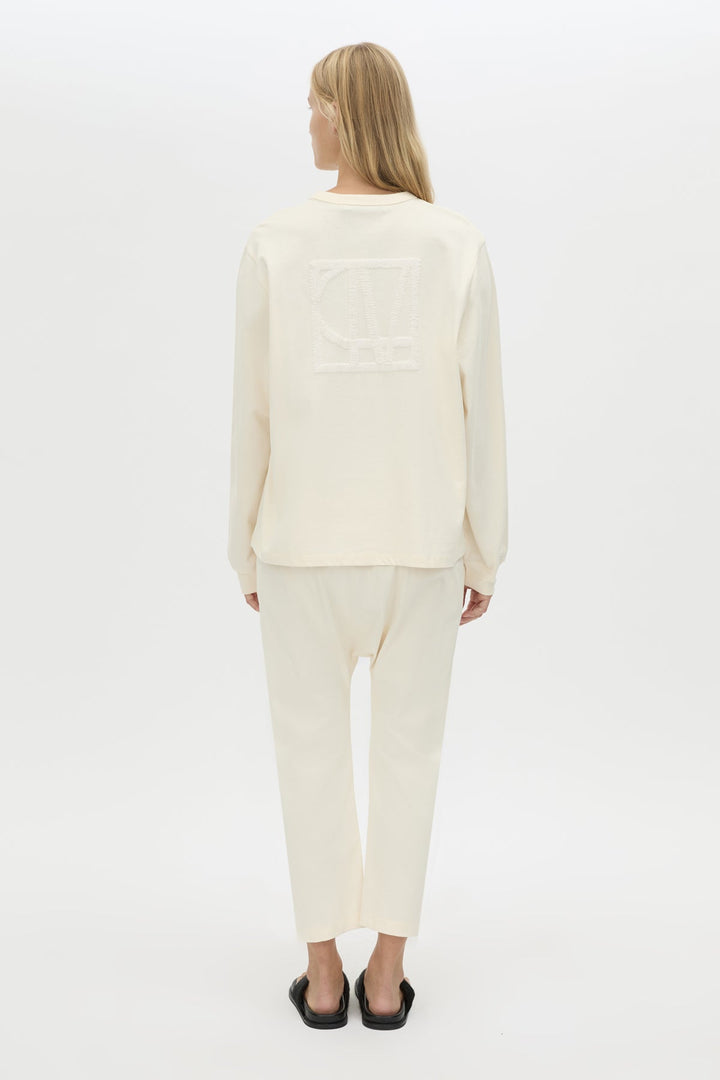 Studio Graphic LS Top - Winter White