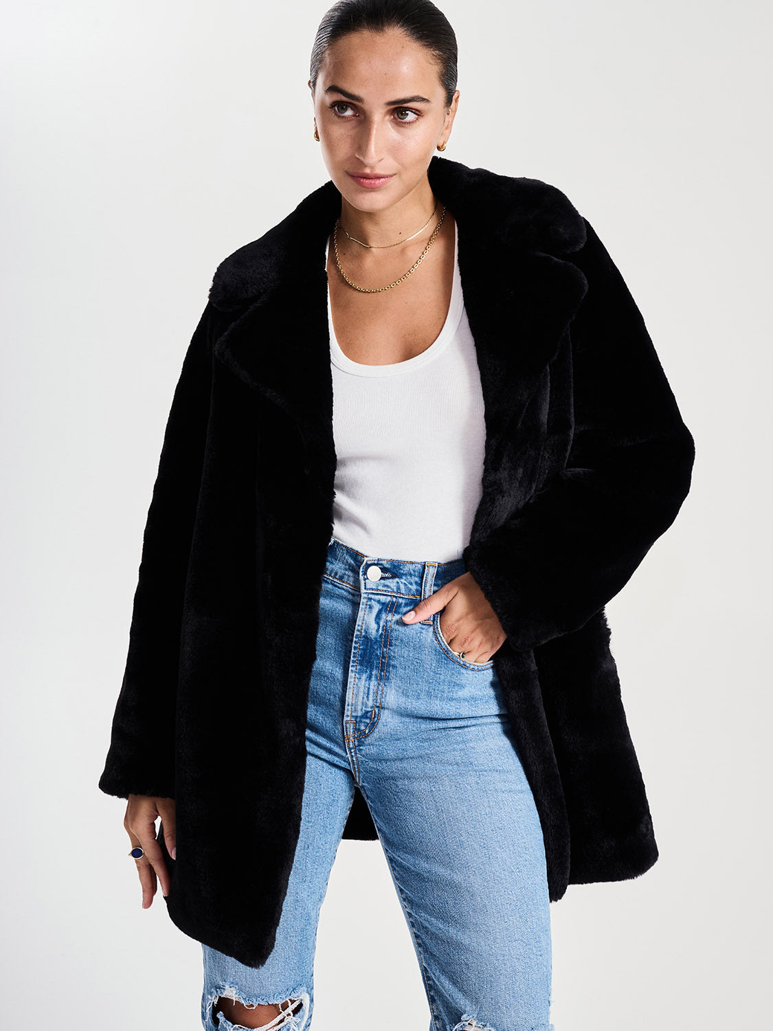 Minimalist Faux Fur Jacket - Black