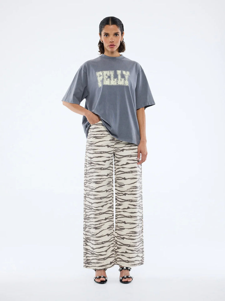 Pelly World Tour Tee - Washed Grey