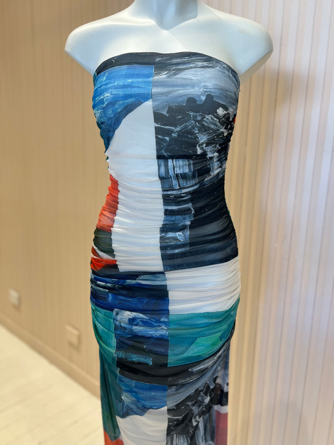 Frankie Dress - Wonderland