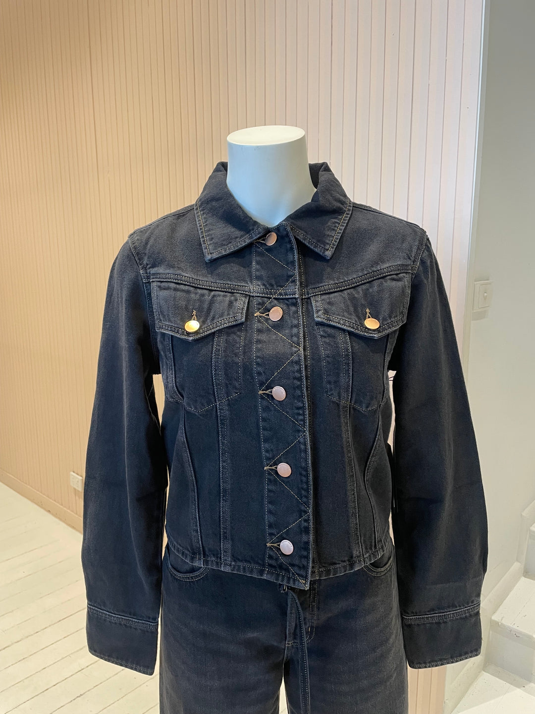 Vivien Jacket - Worn Black
