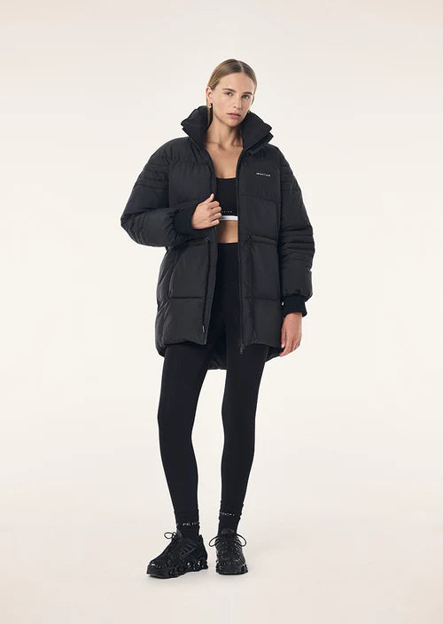 Full Court Jacket - Black