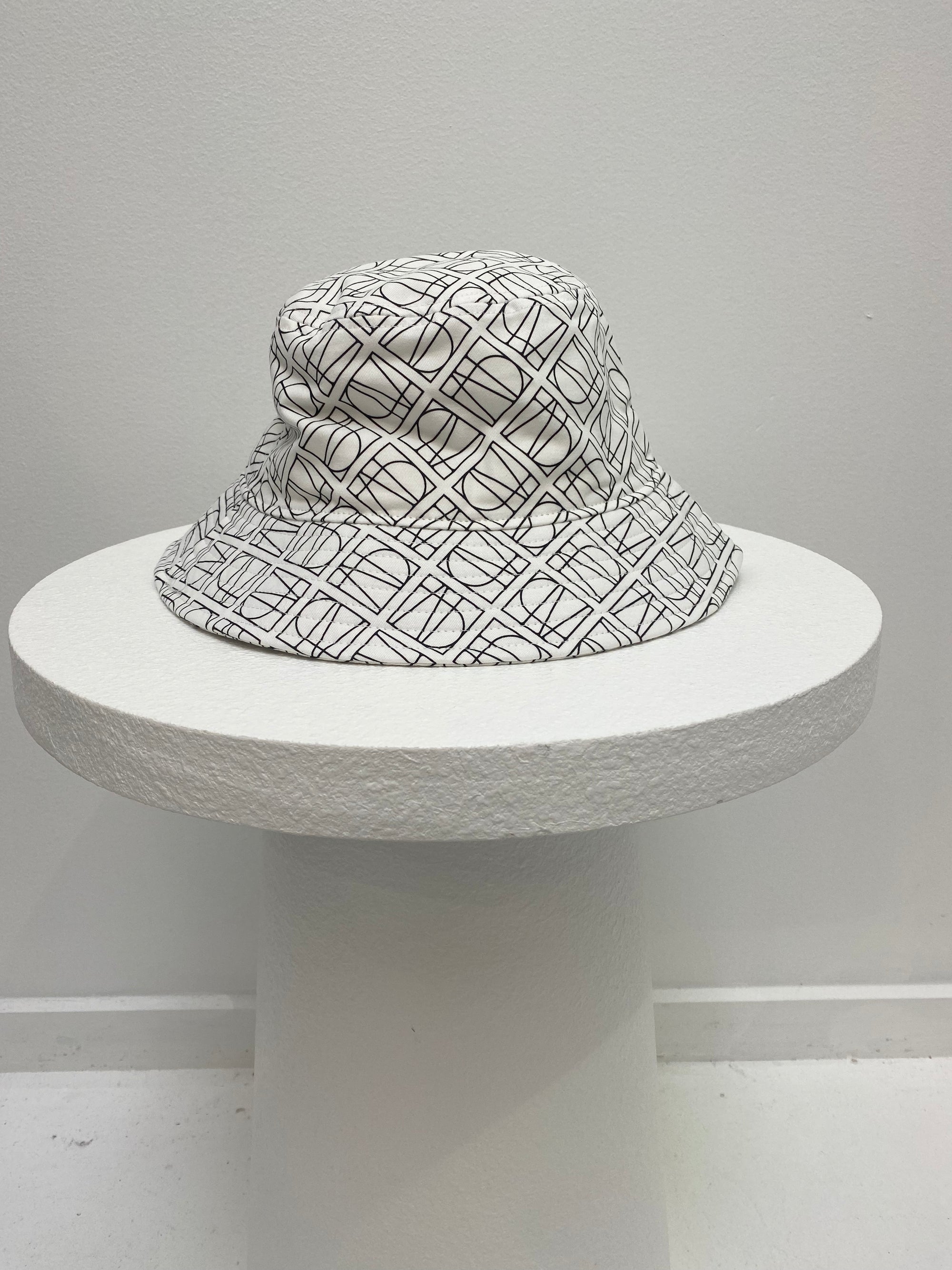 Jaycee Printed Bucket Hat - Soft White