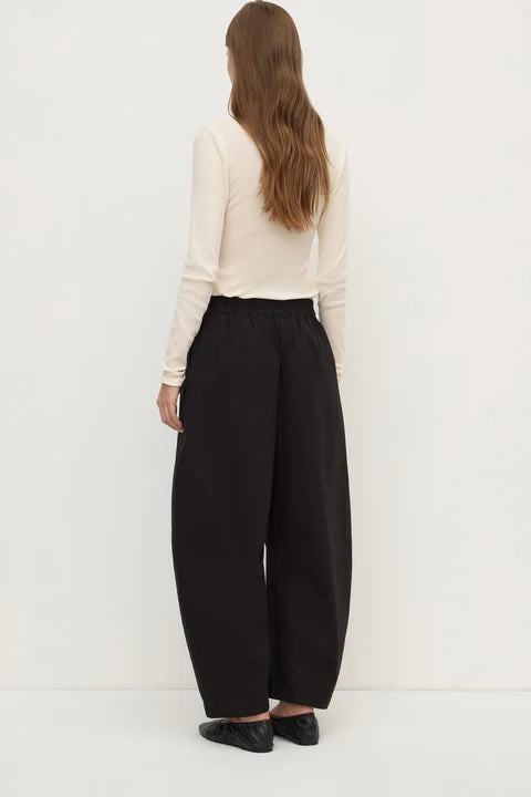 Lola Barrel Pant - Black