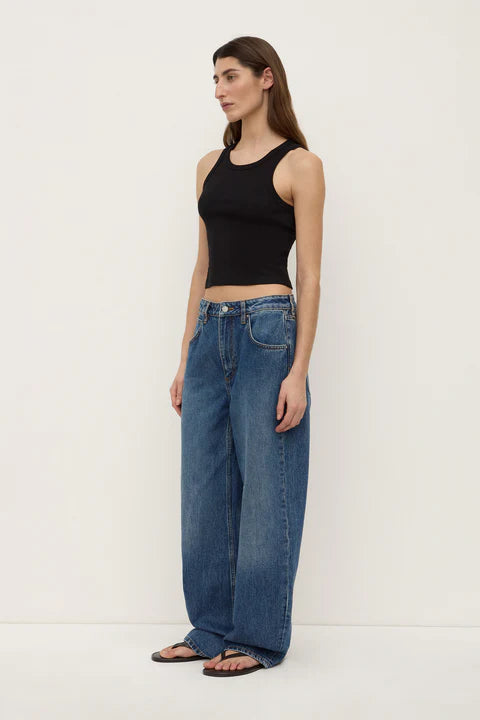 Low Curve Mid Rise Jean - Mid Blue