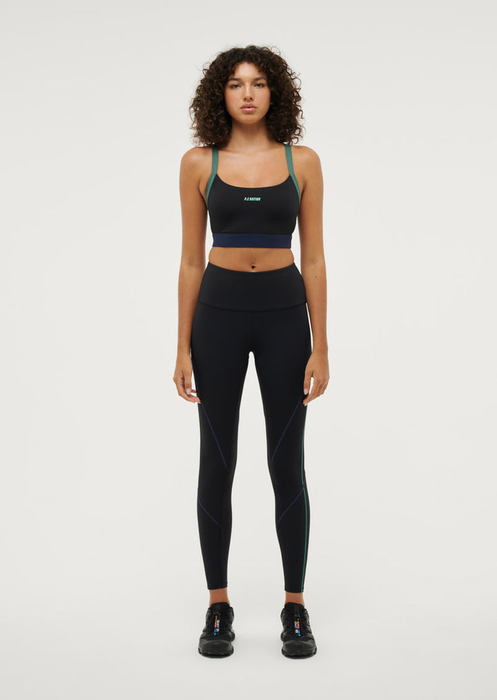 Take Over Sports Bra - Black