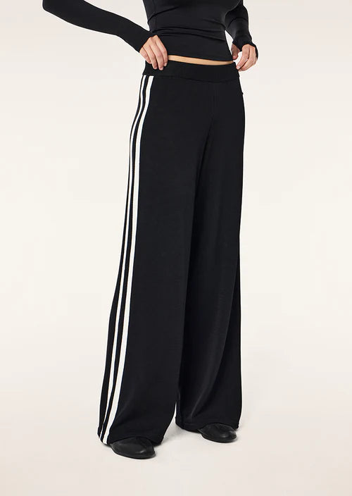 Retreat Knit Pant - Black/Whisper White