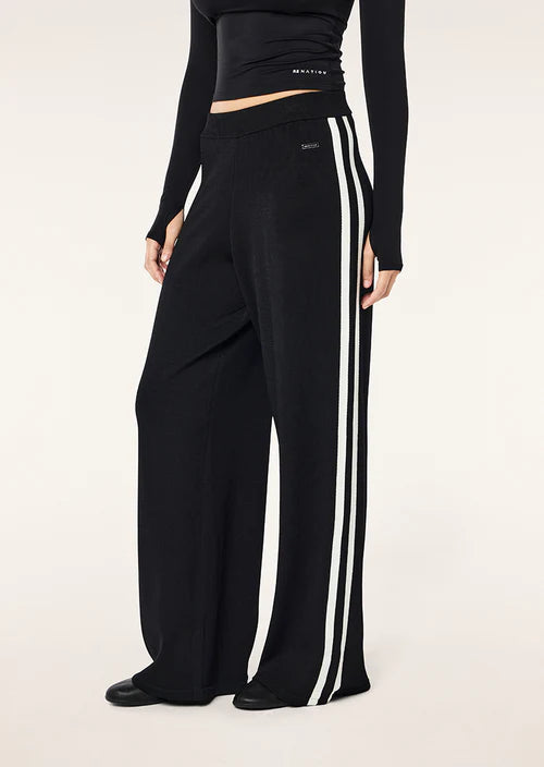 Retreat Knit Pant - Black/Whisper White