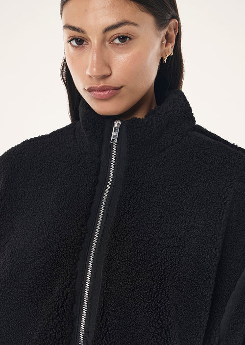 Surge Teddy Jacket - Black