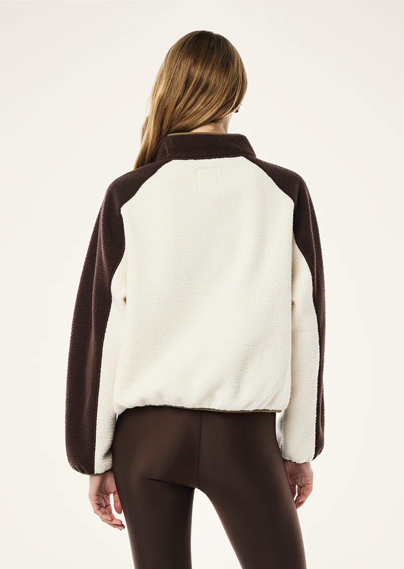 Takeover Jacket - Whisper White