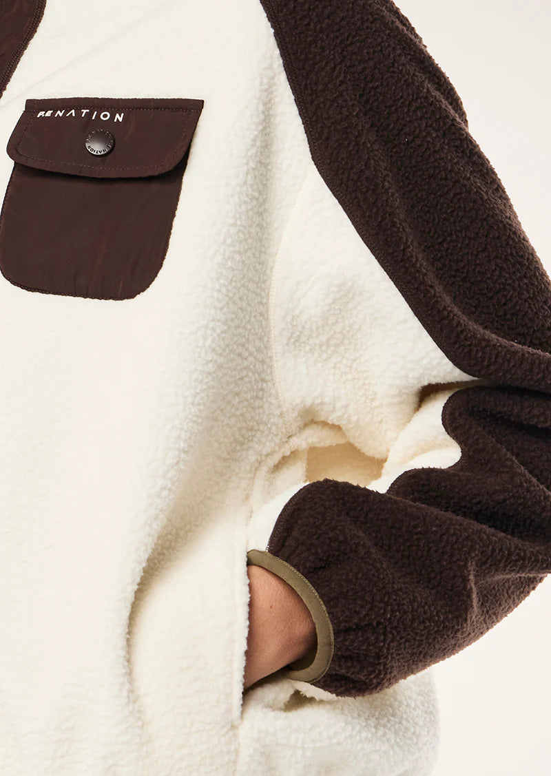 Takeover Jacket - Whisper White