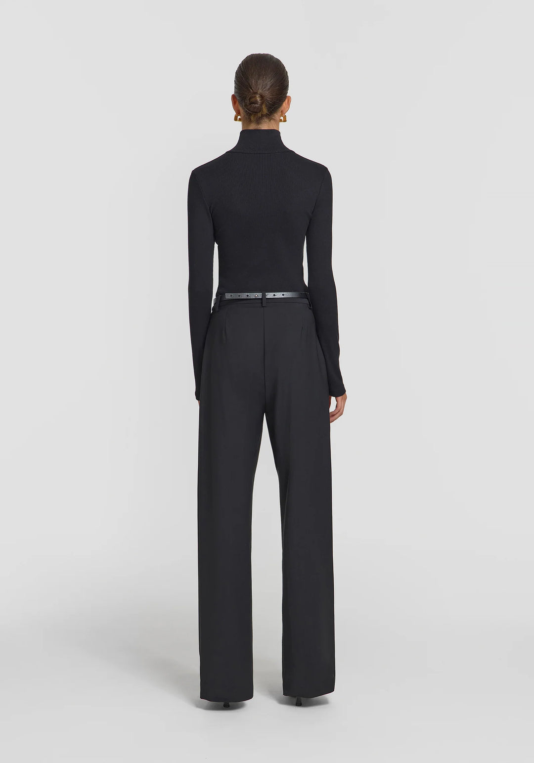 V&W Rib Turtleneck - Black