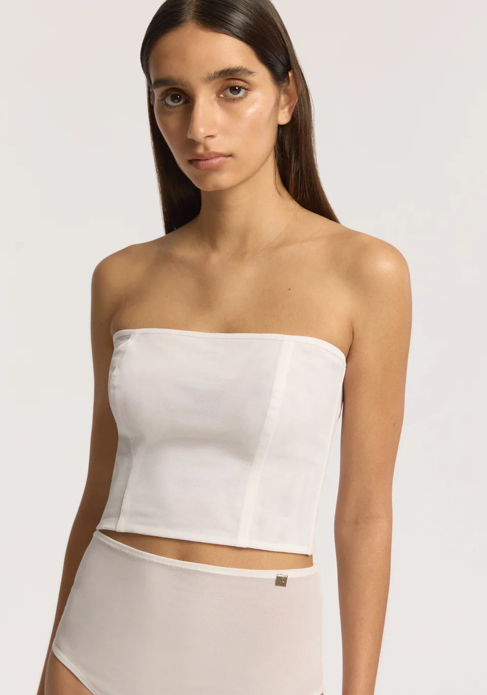 V&W Foundation Long Bandeau - White