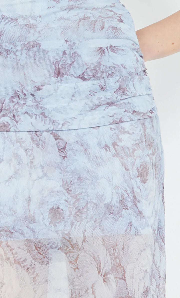 Danica V Neck Dress - Chambray Rose