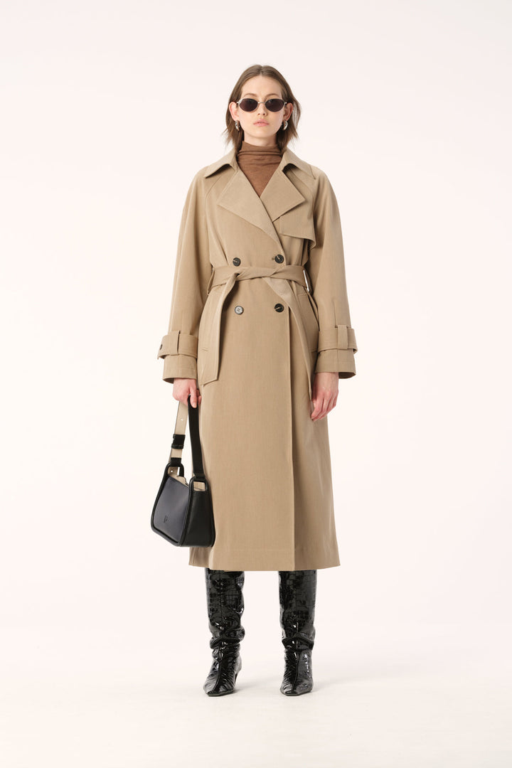 Nikko Trench - Caramel