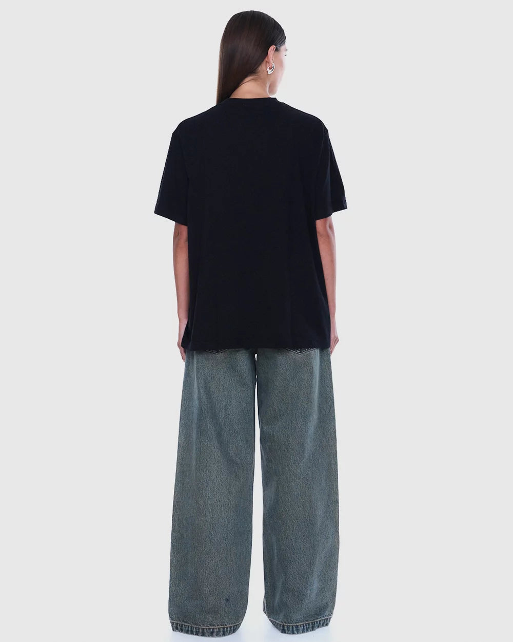 Ivy Relaxed Tee - Black/EP Studios