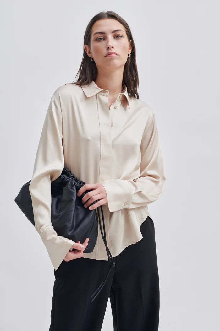 Galla Silky Shirt - French Oak