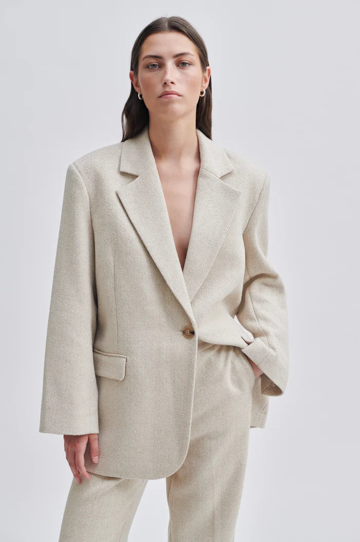 Saru Herringbone Blazer - French Oak