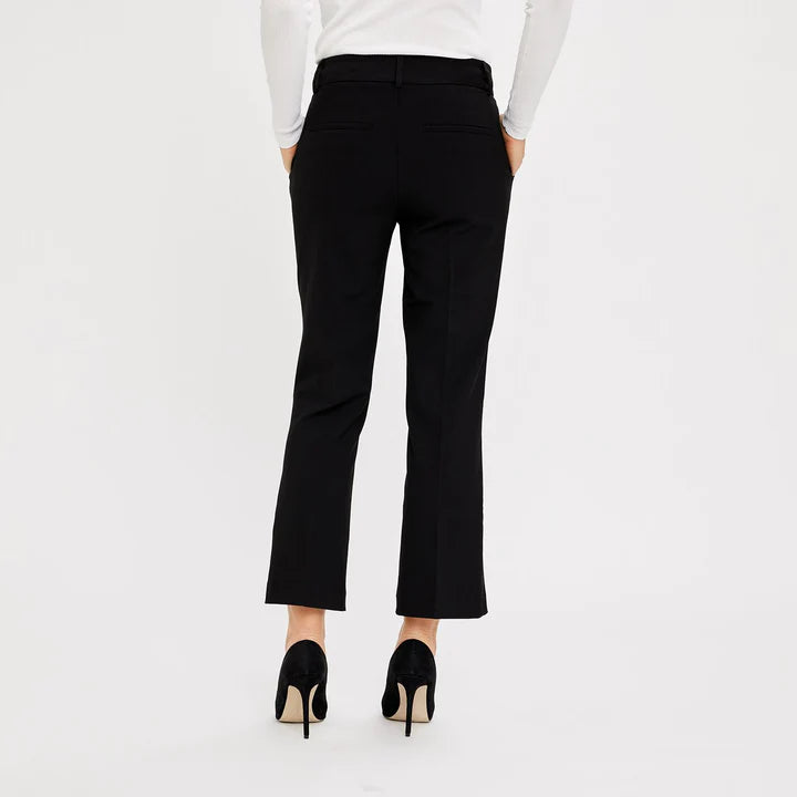 Clara 285 Flared Crop Pant - Black Glow