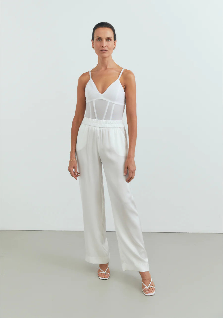 Omega Bustier - White