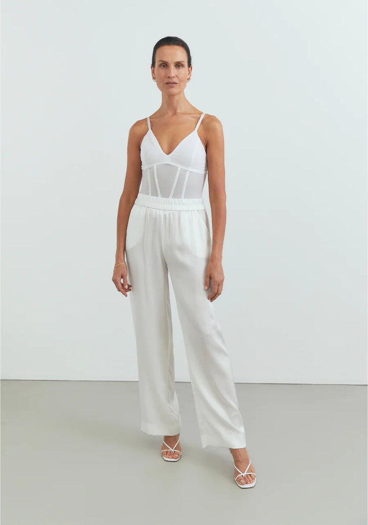Omega Bustier - White