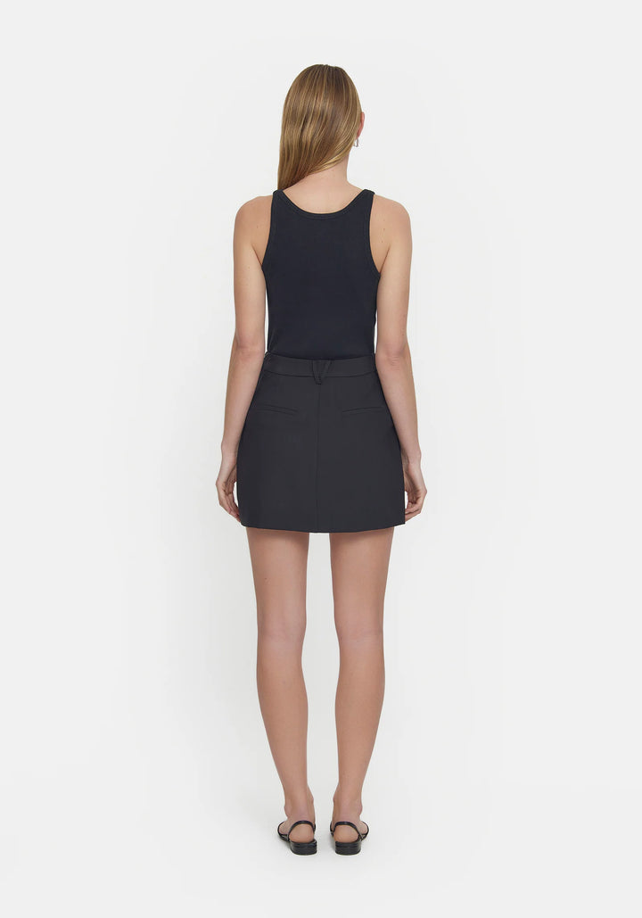 V&W Tank - Black