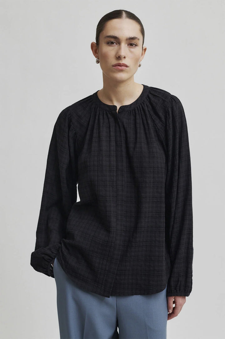 Enza Shirt - Vulcan