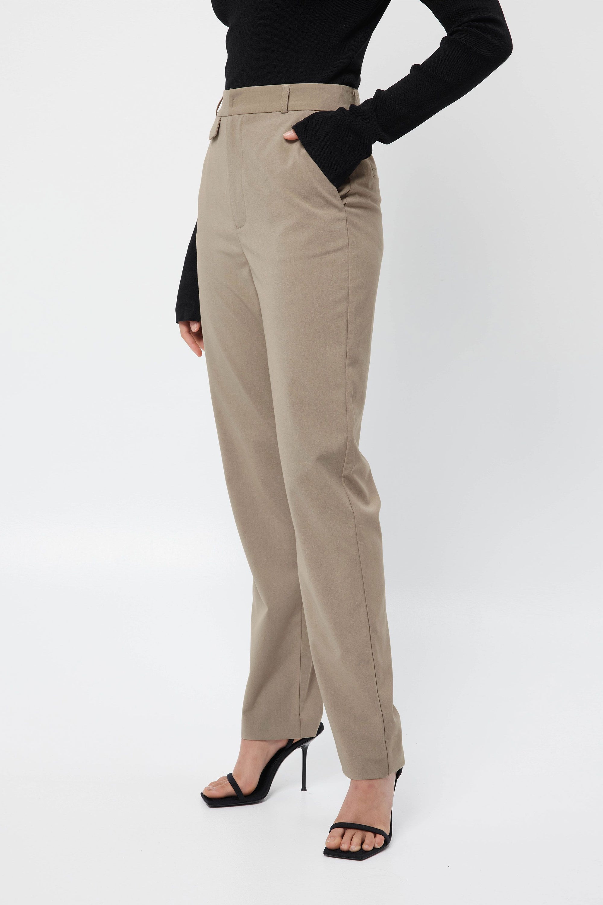 New Yorker Pant - Neutral
