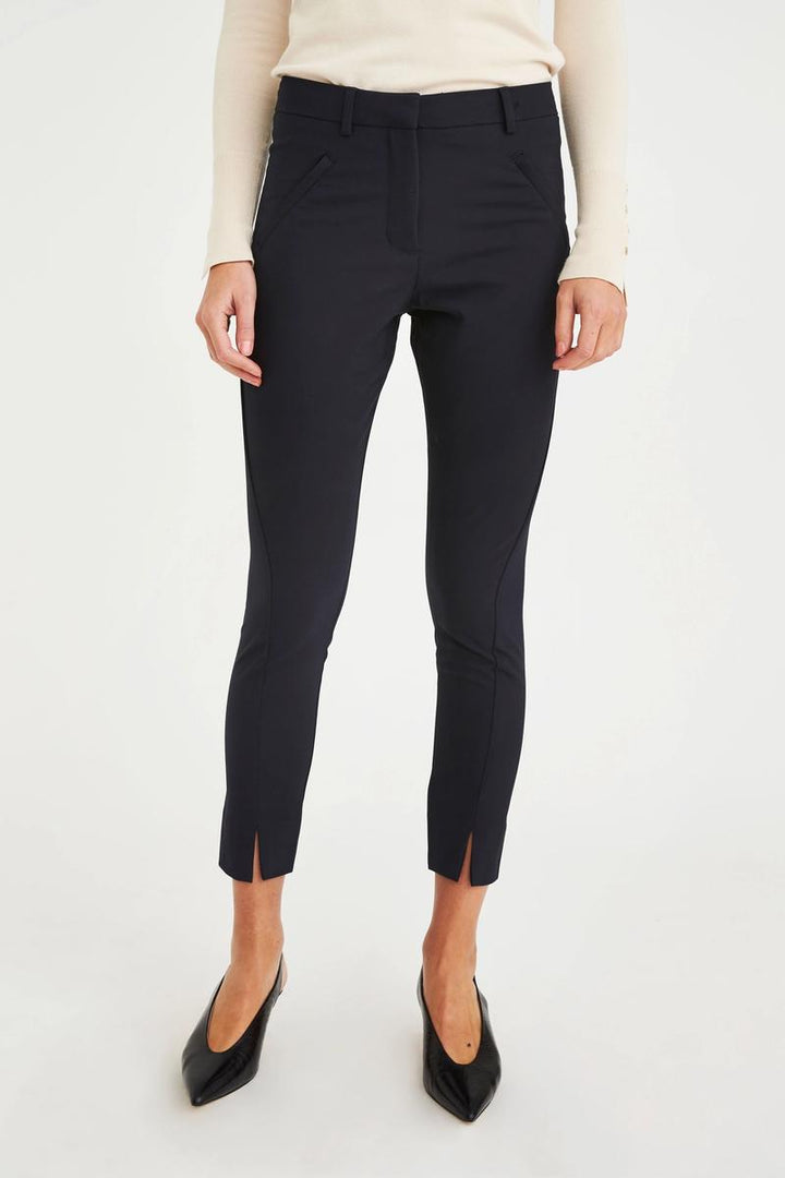Angelie 285 Split - Glow Black